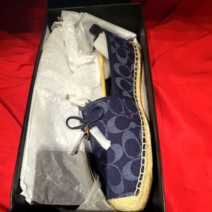 COACH CARSON SIG DENM ESPA SIZE 11 WOMEN